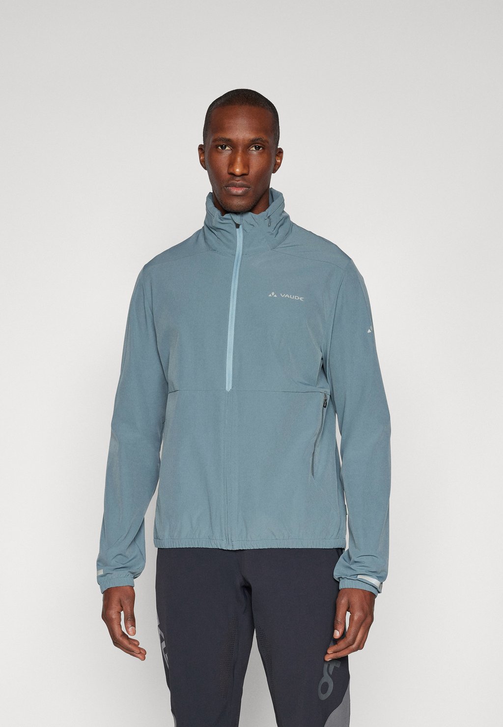 Куртка для велоспорта Vaude, сине-серый
Куртка для велоспорта Vaude, сине-серый
