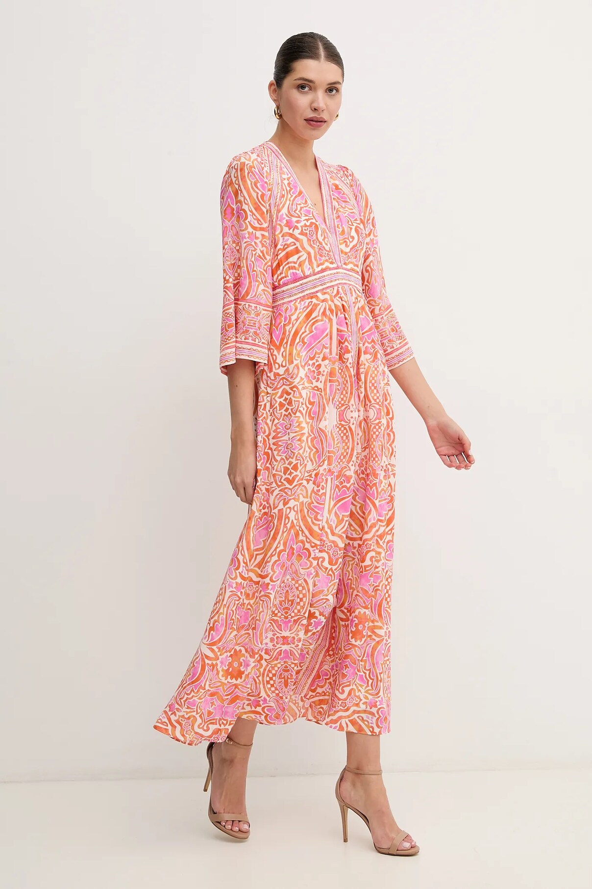 Платье Hale BOB Abby из шелковой смеси, оранжевый
Платье Hale BOB Abby из шелковой смеси, оранжевый