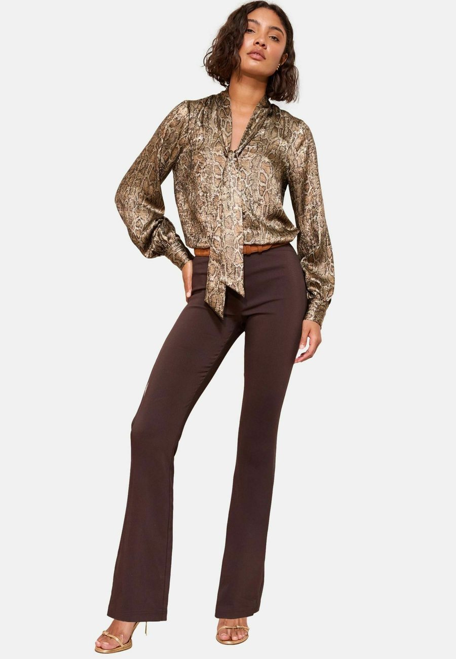 Блуза Friends Like These NECK, Metallic Snake Print/Silver-Coloured
Блуза Friends Like These NECK, Metallic Snake Print/Silver-Coloured