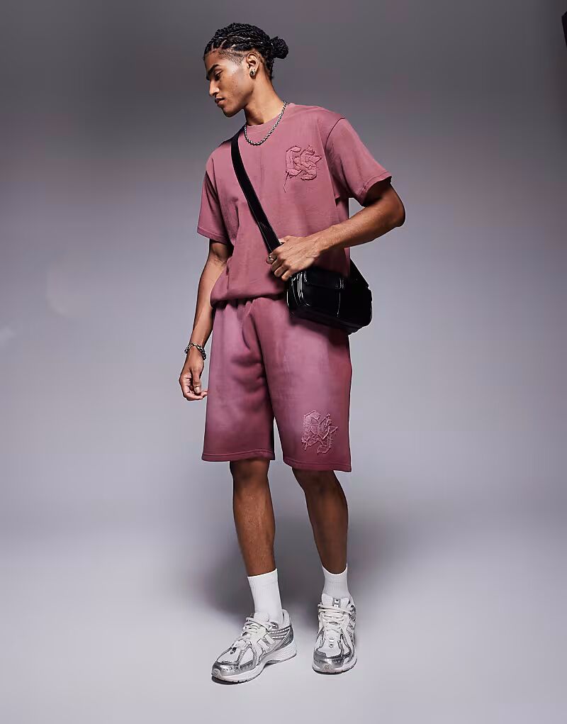 Свободные короткие трикотажные шорты с логотипом Courtside, ягодный
Свободные короткие трикотажные шорты с логотипом Courtside, ягодный