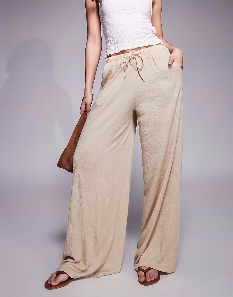 Широкие брюки ASOS DESIGN с завязкой на талии, цвет «камень»
Широкие брюки ASOS DESIGN с завязкой на талии, цвет «камень»