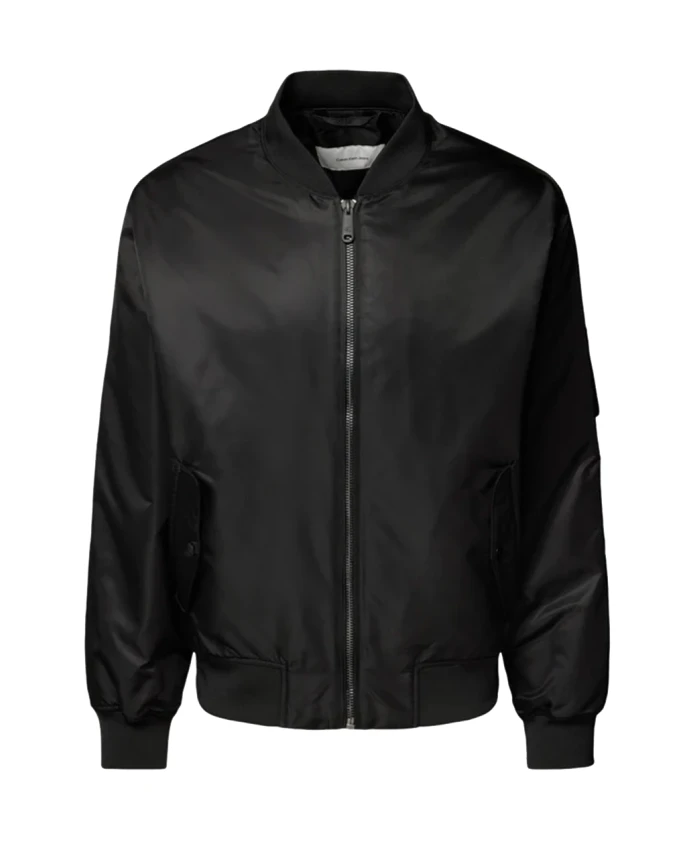 Утепленная нейлоновая куртка-бомбер Calvin Klein, черный
Утепленная нейлоновая куртка-бомбер Calvin Klein, черный