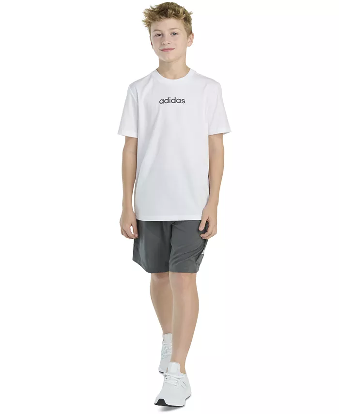 Футболка с коротким рукавом и шорты карго, 2-предметный комплект для мальчиков adidas, белый
Футболка с коротким рукавом и шорты карго, 2-предметный комплект для мальчиков adidas, белый