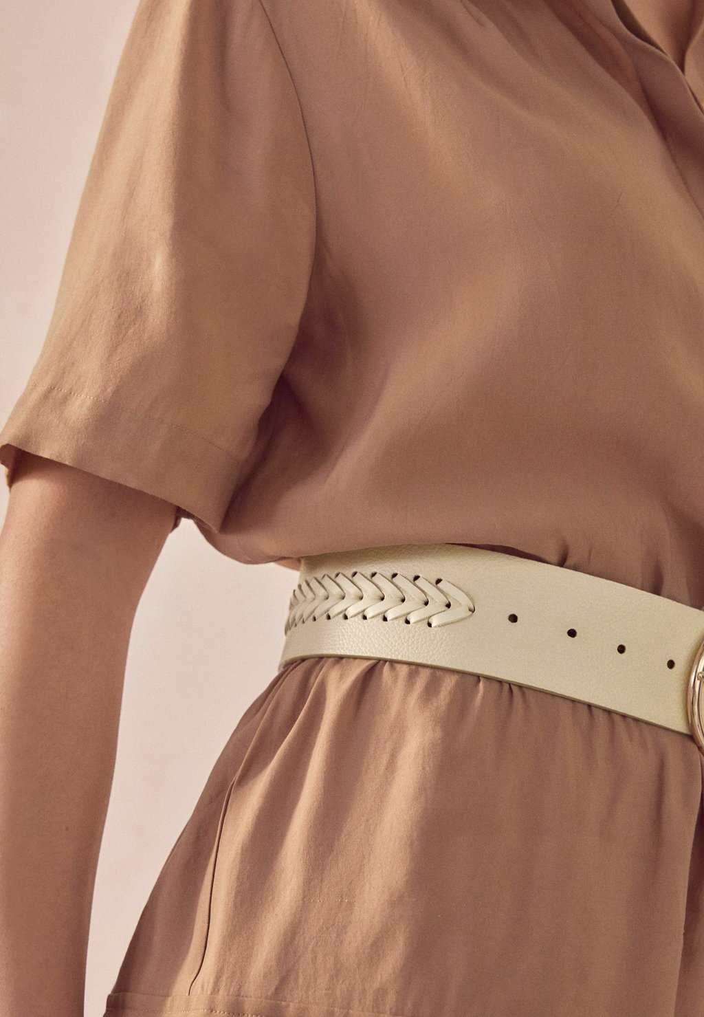 Пояс Next, бежевый
Пояс Next, бежевый