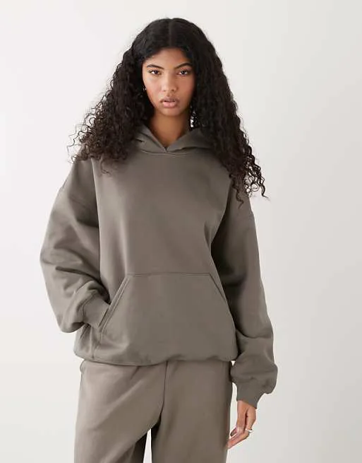 Серая толстовка оверсайз в единой цветовой гамме Weekday, Серый, Серая толстовка оверсайз в единой цветовой гамме Weekday
Серая толстовка оверсайз в единой цветовой гамме Weekday, Серый, Серая толстовка оверсайз в единой цветовой гамме Weekday