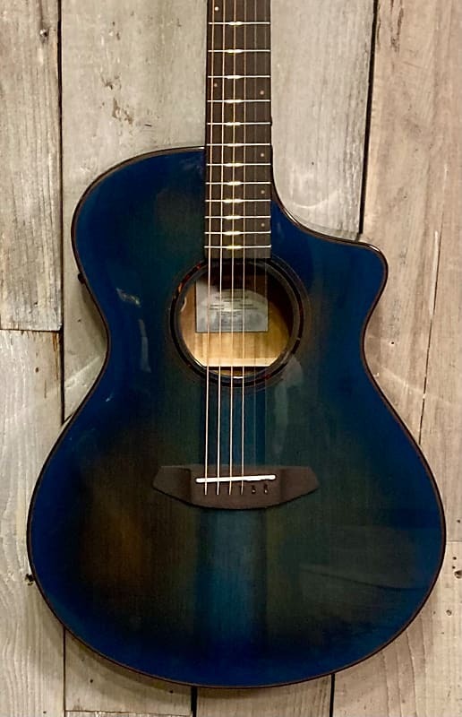 Концерт Breedlove Pursuit EX S - Blue Eyes, All Myrtlewood, потрясающая гитара, поддержка малого бизнеса! Pursuit EX S Concert
Концерт Breedlove Pursuit EX S - Blue Eyes, All Myrtlewood, потрясающая гитара, поддержка малого бизнеса! Pursuit EX S Concert