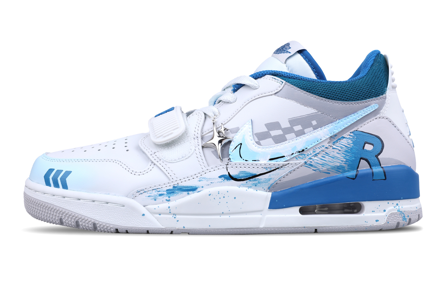 Легаси 312 Амортизирующие противоскользящие низкие баскетбольные кроссовки мужские синие белые Jordan
Легаси 312 Амортизирующие противоскользящие низкие баскетбольные кроссовки мужские синие белые Jordan