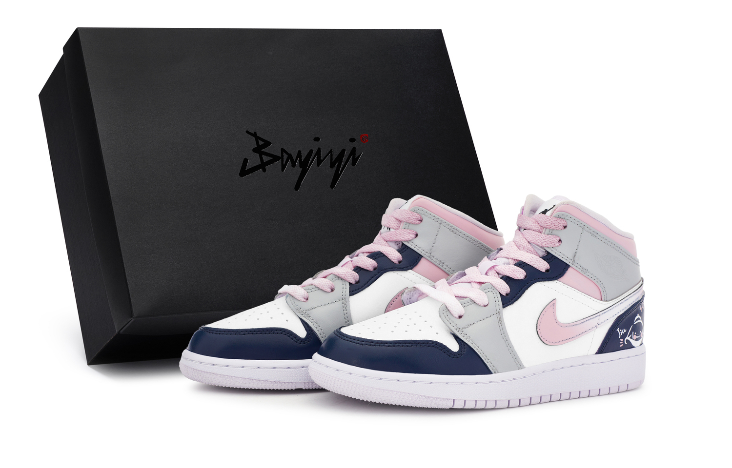 Jordan Винтажные баскетбольные кроссовки Air 1 для женщин мид-топ бело-серые с розовым синим белым серым, цвет Pink Blue White Gray 
Jordan Винтажные баскетбольные кроссовки Air 1 для женщин мид-топ бело-серые с розовым синим белым серым, цвет Pink Blue White Gray