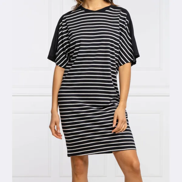 Платье Superdry, синий
Платье Superdry, синий