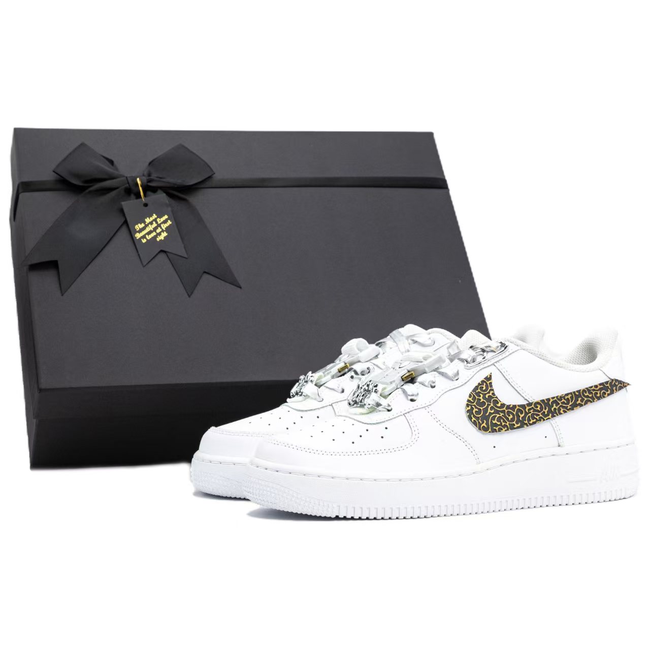 Nike Кроссовки Air Force 1 с низким верхом для скейтборда, противоскользящие, износостойкие, мужские, белые
Nike Кроссовки Air Force 1 с низким верхом для скейтборда, противоскользящие, износостойкие, мужские, белые