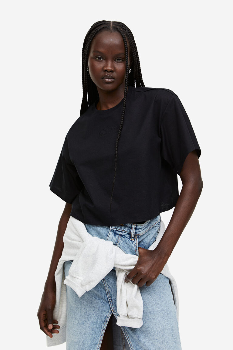 Футболка свободного кроя с вышивкой H&M, черный
Футболка свободного кроя с вышивкой H&M, черный