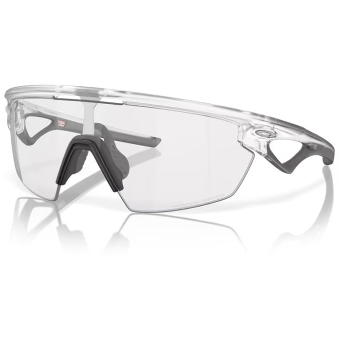 Солнцезащитные очки Sphaera Oakley, Matte Clear/Clear Photochromic
Солнцезащитные очки Sphaera Oakley, Matte Clear/Clear Photochromic