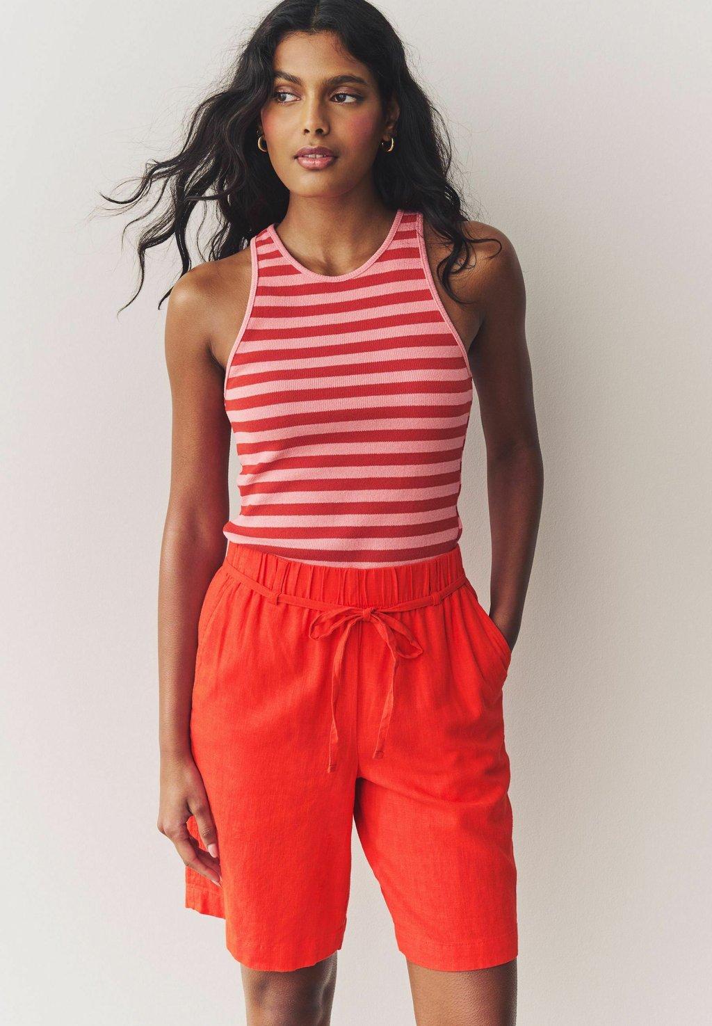 Шорты PETITE FIT Next, красный
Шорты PETITE FIT Next, красный