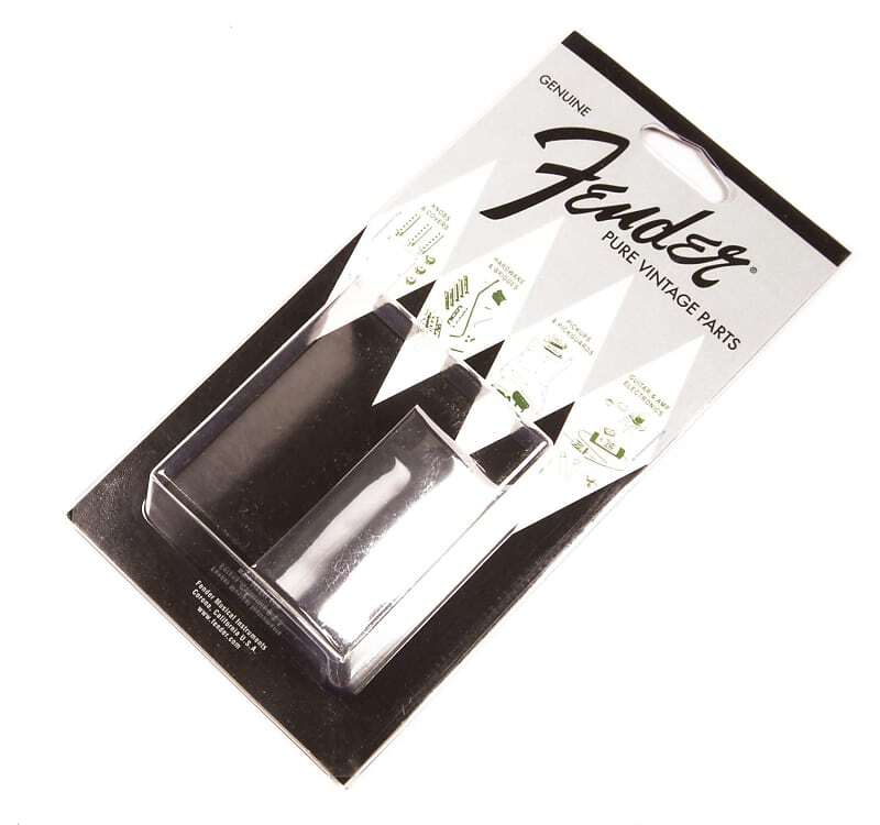 Оригинальный чехол Fender Pure Vintage Stratocaster
Оригинальный чехол Fender Pure Vintage Stratocaster