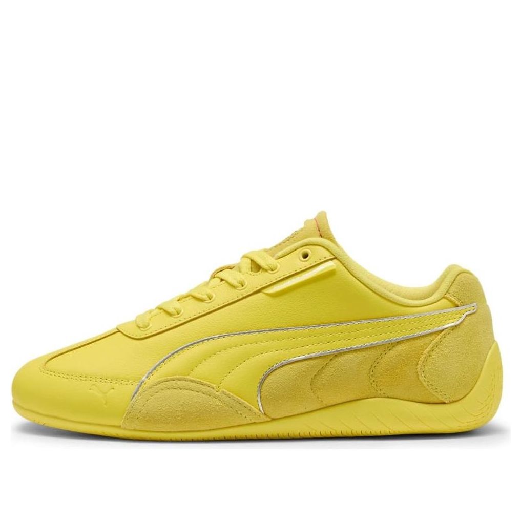 Puma x Scuderia Ferrari Speedcat 'Speed Yellow'
Puma x Scuderia Ferrari Speedcat 'Speed Yellow'
