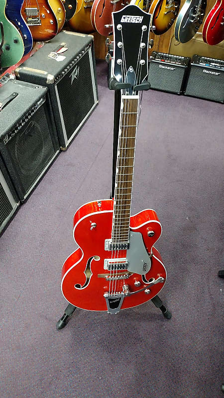Gretsch G5420T Электроматик Классик G5420T Electromatic Classic
Gretsch G5420T Электроматик Классик G5420T Electromatic Classic