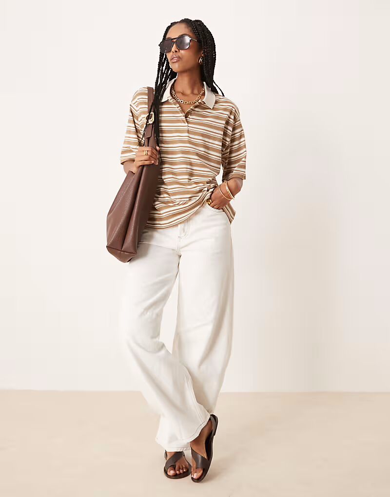 Поло AWARE с коротким рукавом в нейтральную полоску
Поло AWARE с коротким рукавом в нейтральную полоску