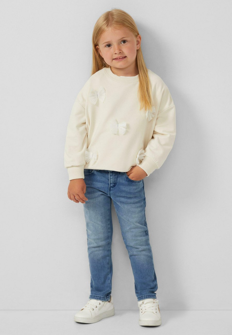 Толстовка s.Oliver MIT SCHLEIFEN-APPLIKATIONEN, Helles Beige/Sand
Толстовка s.Oliver MIT SCHLEIFEN-APPLIKATIONEN, Helles Beige/Sand