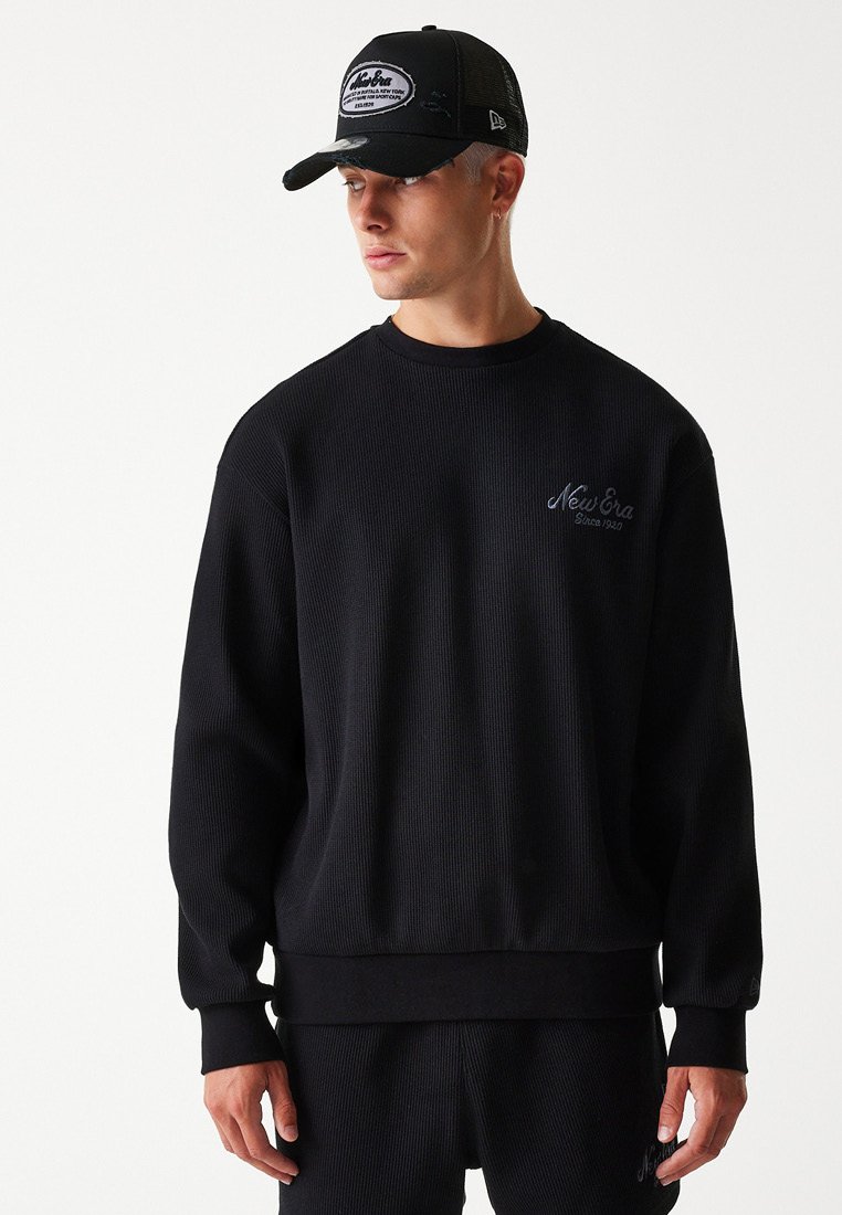 Толстовка WAFFLE CREW New Era, черный
Толстовка WAFFLE CREW New Era, черный