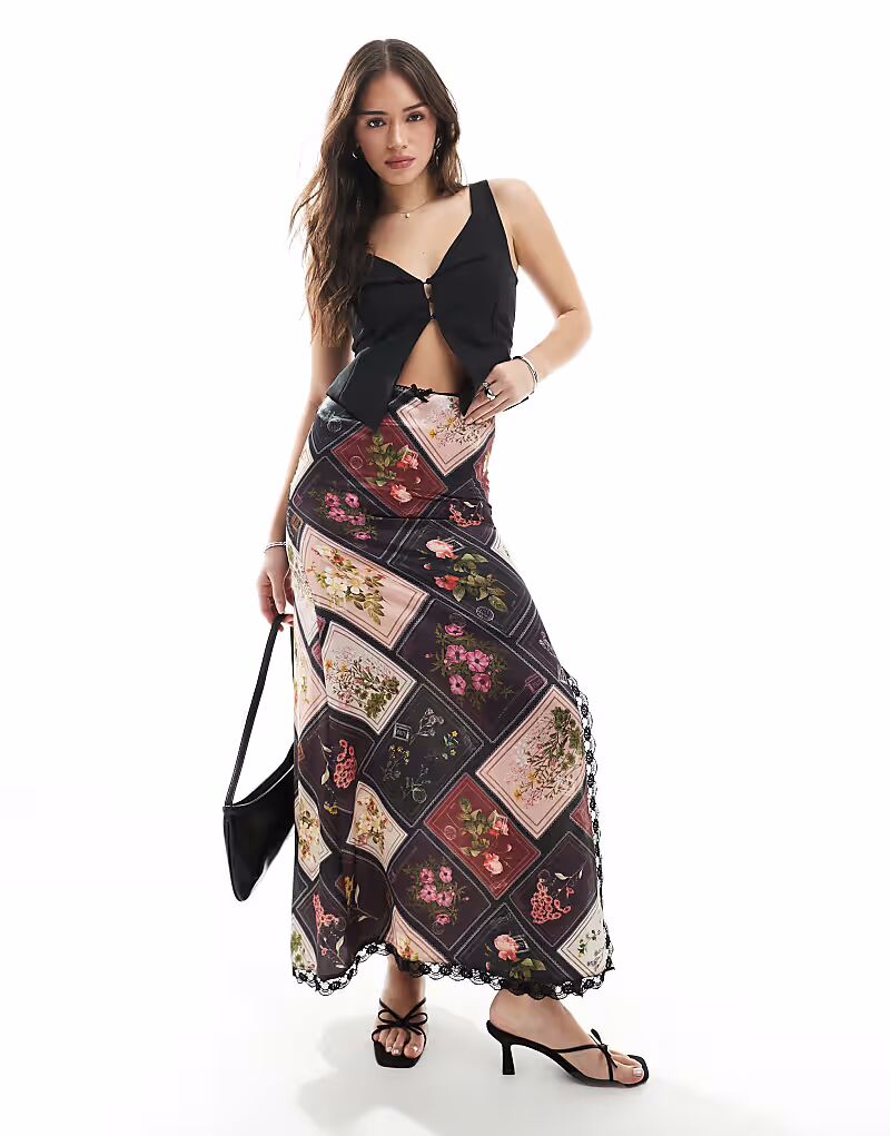 Юбка макси «Мисс Селфридж» с лоскутным принтом в виде открытки
Юбка макси «Мисс Селфридж» с лоскутным принтом в виде открытки