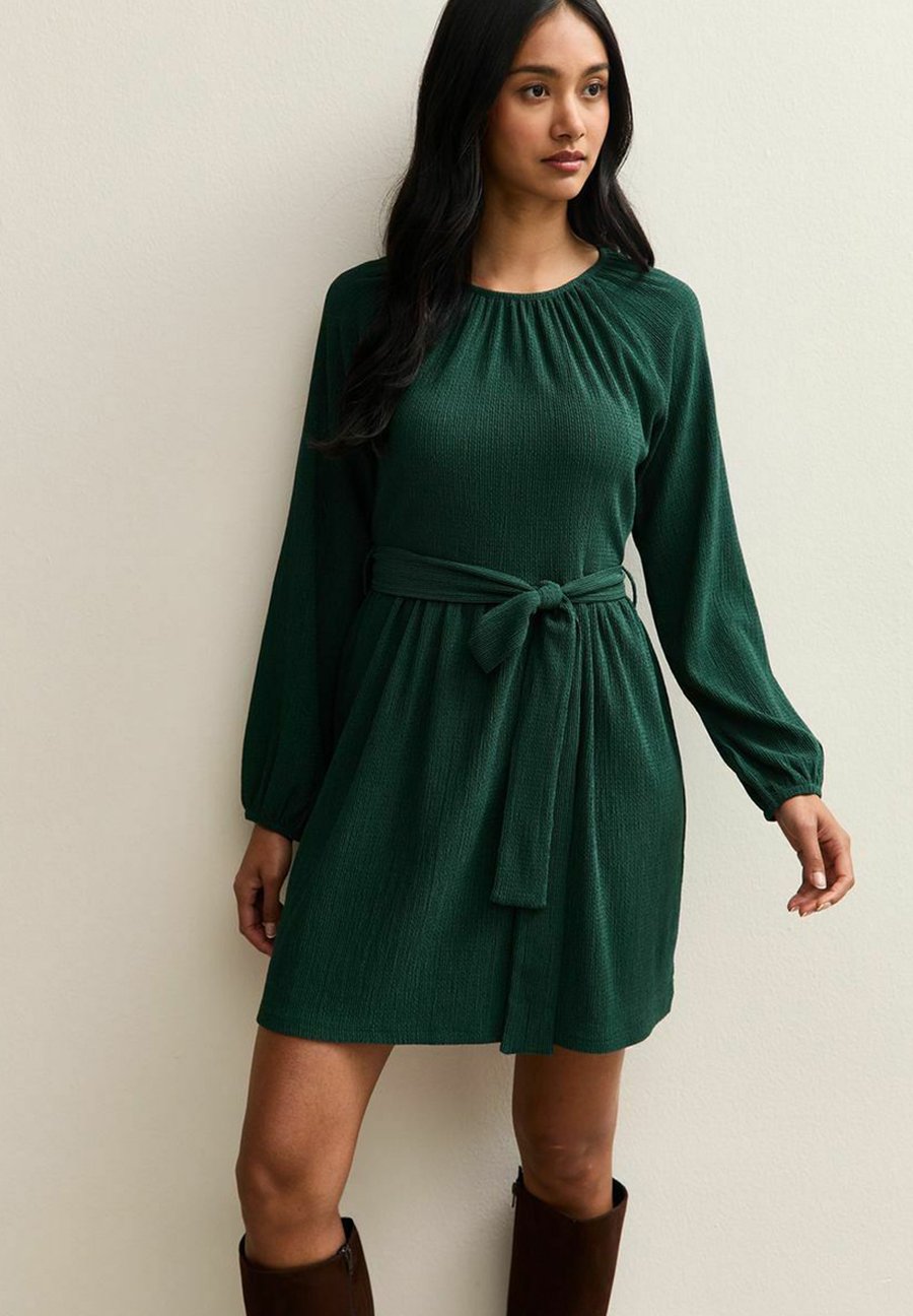 Платье New Look CRINKLED BELTED MINI, Dark Green
Платье New Look CRINKLED BELTED MINI, Dark Green