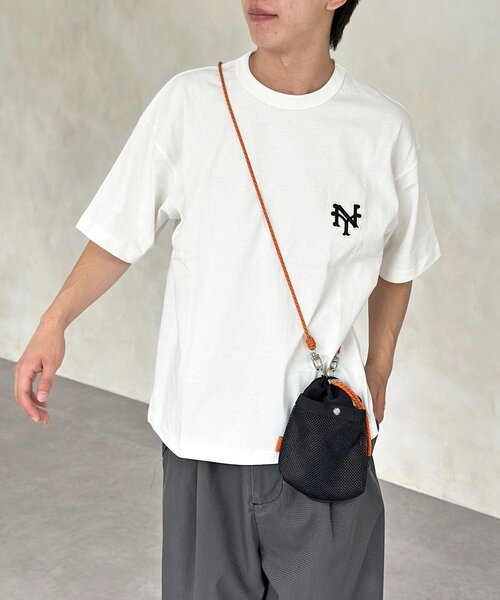 Футболка с принтом на спине CPCM, белый
Футболка с принтом на спине CPCM, белый