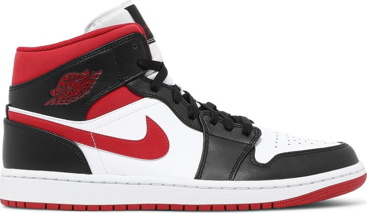 Кроссовки Air Jordan 1 Mid Black Gym Red, белый
Кроссовки Air Jordan 1 Mid Black Gym Red, белый