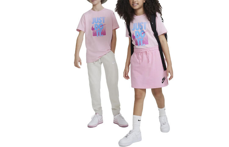 Детская футболка Nike, розовый
Детская футболка Nike, розовый