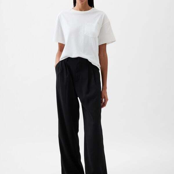 Широкие брюки с высокой талией и вытачками Gap, черный
Широкие брюки с высокой талией и вытачками Gap, черный