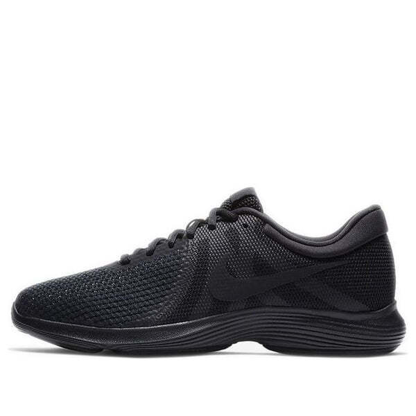Революция кроссовок 4 Nike, черный 
Революция кроссовок 4 Nike, черный