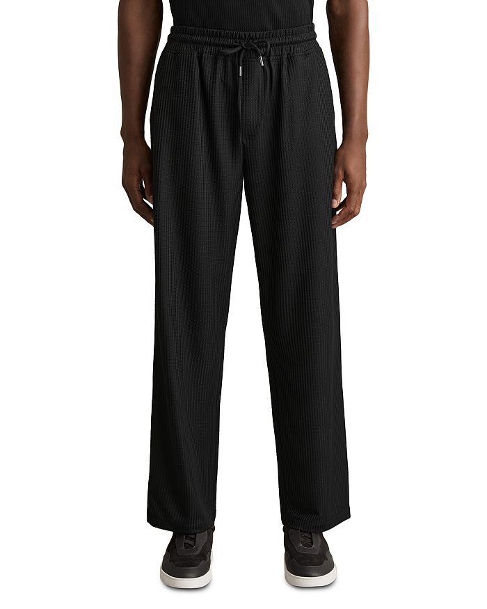 Брюки Rowden с сужением и фактурной тканью REISS, черный
Брюки Rowden с сужением и фактурной тканью REISS, черный