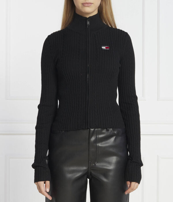 Кардиган женский Tommy Jeans на молнии с высоким воротником, черный
Кардиган женский Tommy Jeans на молнии с высоким воротником, черный