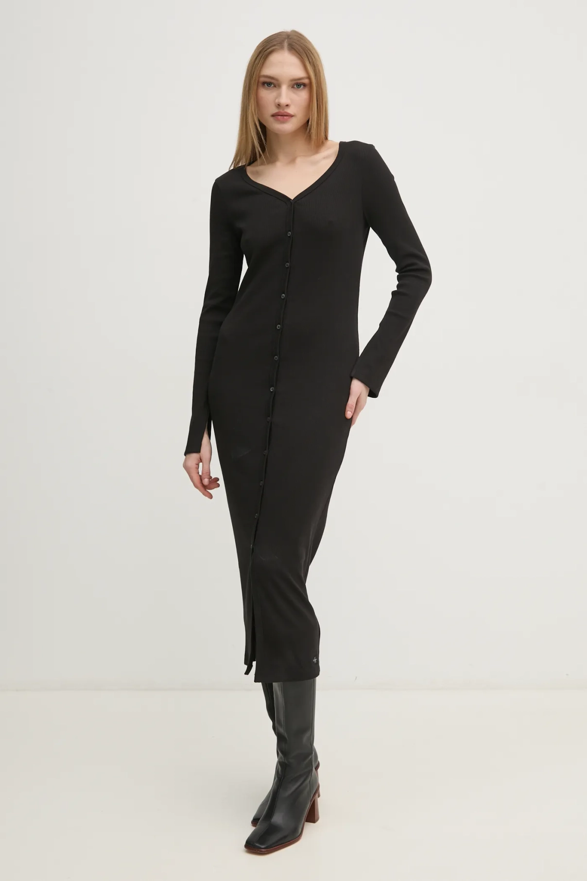 Платье Calvin Klein Jeans, черный
Платье Calvin Klein Jeans, черный