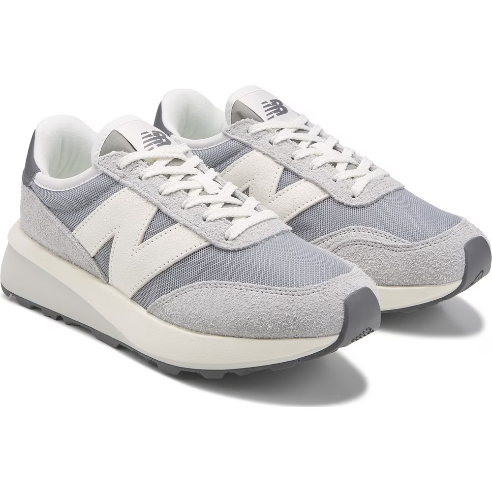 370 ретро кроссовки New Balance, мультиколор
370 ретро кроссовки New Balance, мультиколор