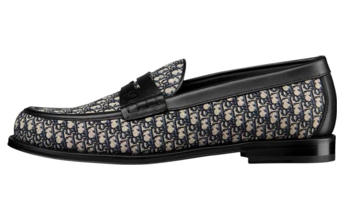 Лоферы Dior Granville Oblique, черный / бежевый
Лоферы Dior Granville Oblique, черный / бежевый