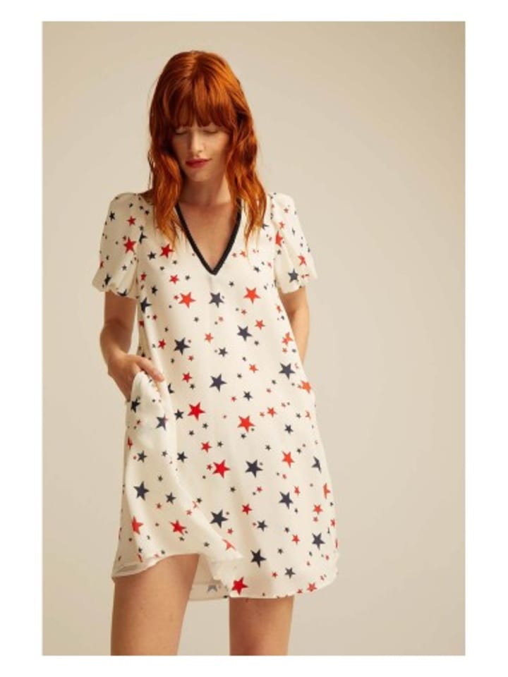 Платье до колена & me, бежевый
Платье до колена & me, бежевый