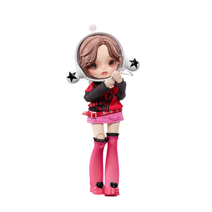 Фигурка Pop Mart Skullpanda × Komatsu Nana Action Figure 
Фигурка Pop Mart Skullpanda × Komatsu Nana Action Figure