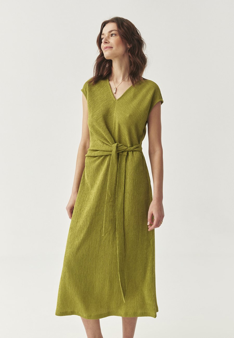 Платье TATUUM ELIKA, Green
Платье TATUUM ELIKA, Green