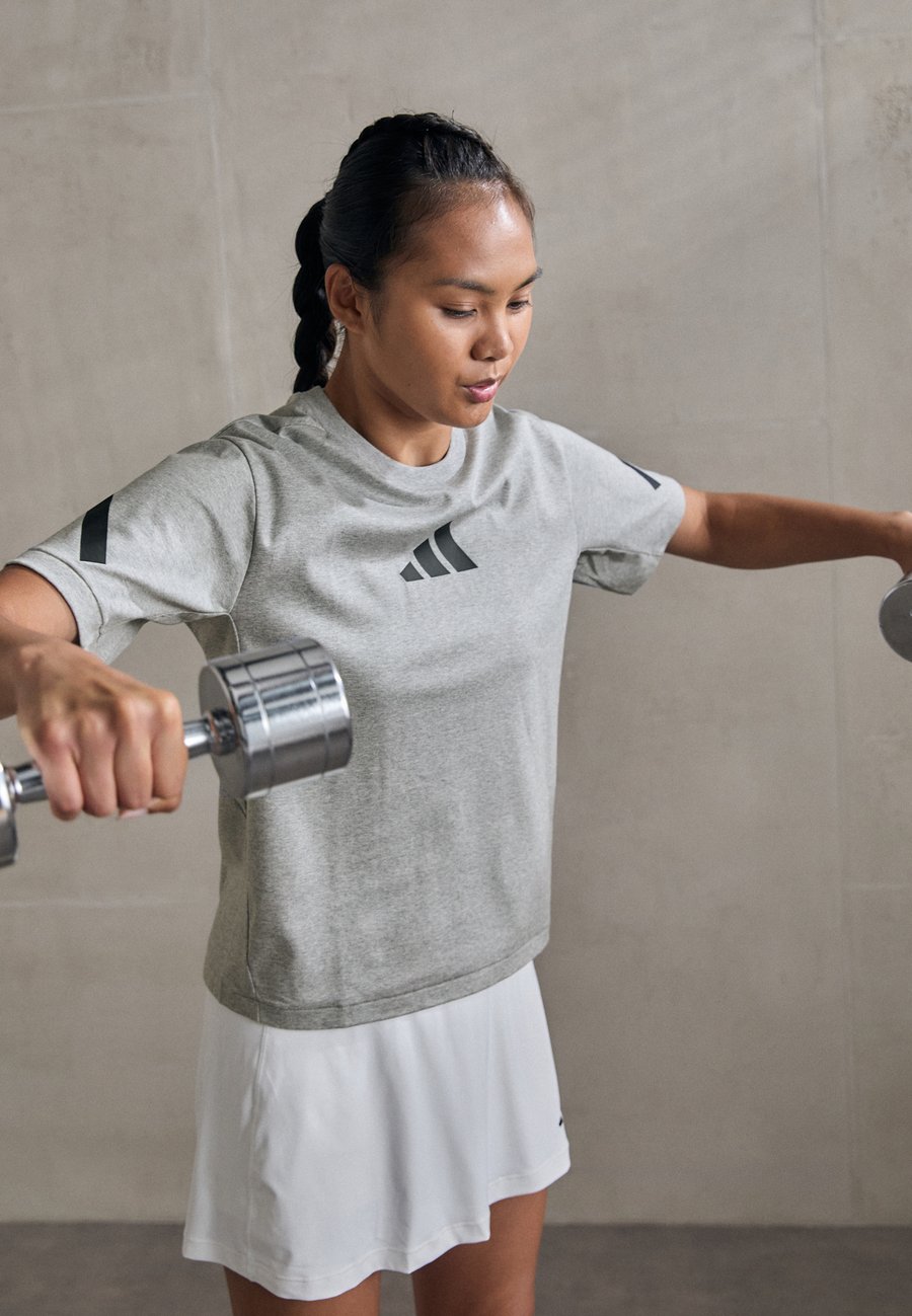 Спортивная футболка Adidas Sportswear Z N E TEE, Medium Grey Heather/Mottled Grey
Спортивная футболка Adidas Sportswear Z N E TEE, Medium Grey Heather/Mottled Grey