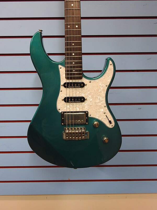 Гитара Yamaha PAC612VIIX, бирюзово-зеленый металлик
Гитара Yamaha PAC612VIIX, бирюзово-зеленый металлик