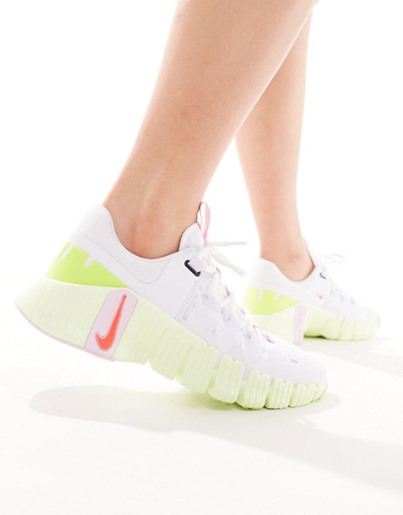 Nike - Metcon 5 - кроссовки белого, флуоресцентного и розового цвета, Розовый, Nike - Metcon 5 - кроссовки белого, флуоресцентного и розового цвета
Nike - Metcon 5 - кроссовки белого, флуоресцентного и розового цвета, Розовый, Nike - Metcon 5 - кроссовки белого, флуоресцентного и розового цвета