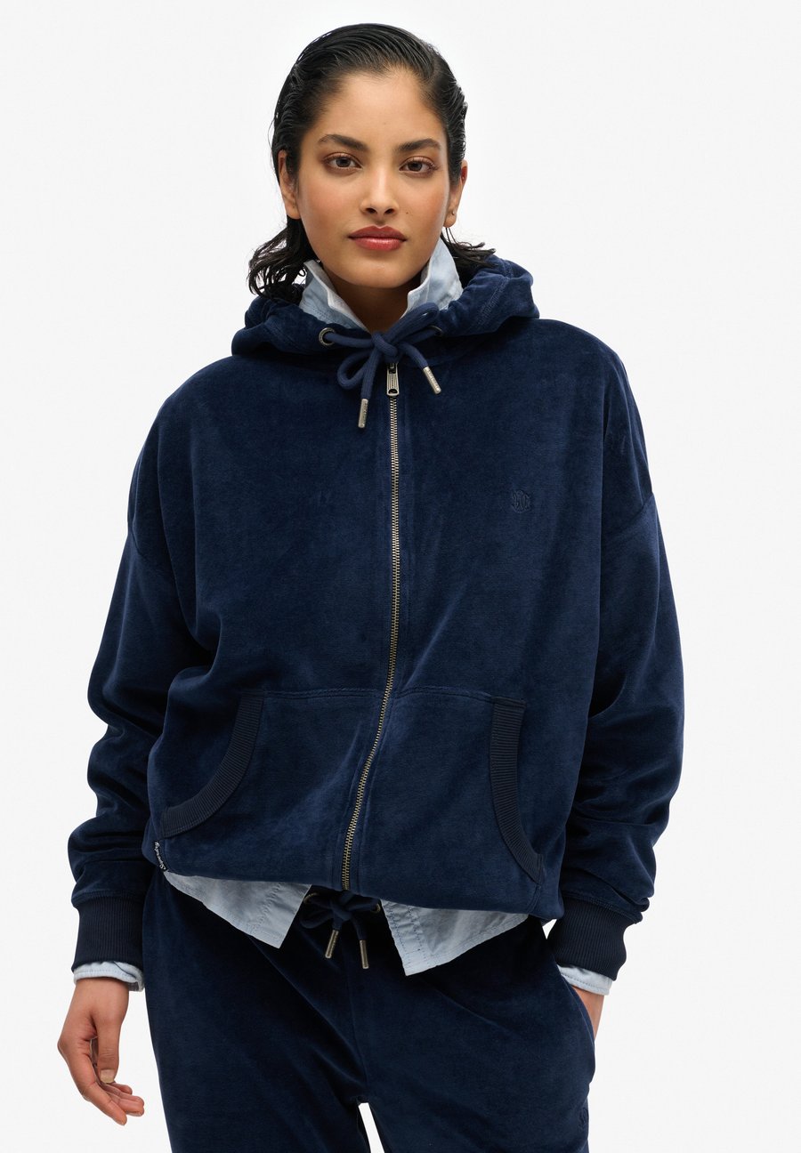 Толстовка Superdry & Co Zip-up sweatshirt, Richest Navy/Blue
Толстовка Superdry & Co Zip-up sweatshirt, Richest Navy/Blue
