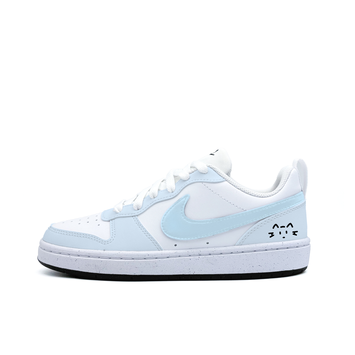 Nike Court Borough Ice Blue Cat Synthetic Leather Abrasion Resistant Low top Skateboard Shoes Black White Teenagers
Nike Court Borough Ice Blue Cat Synthetic Leather Abrasion Resistant Low top Skateboard Shoes Black White Teenagers