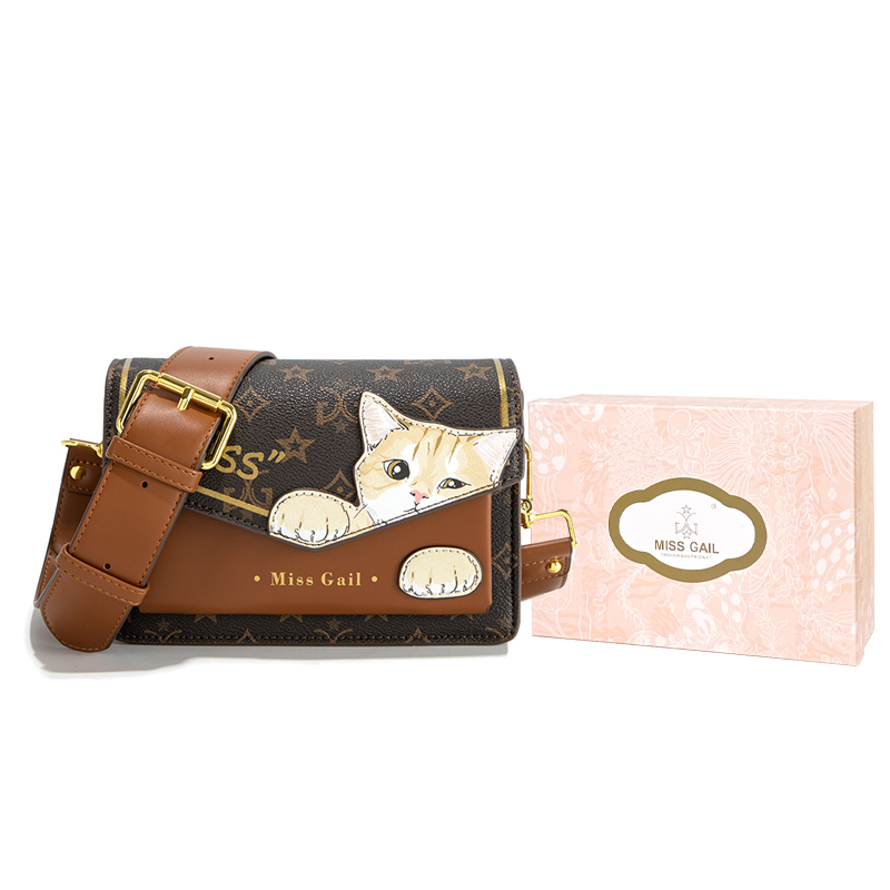 Женская сумка через плечо Miss Gail, Белый абрикос (подарочная коробка)
Женская сумка через плечо Miss Gail, Белый абрикос (подарочная коробка)