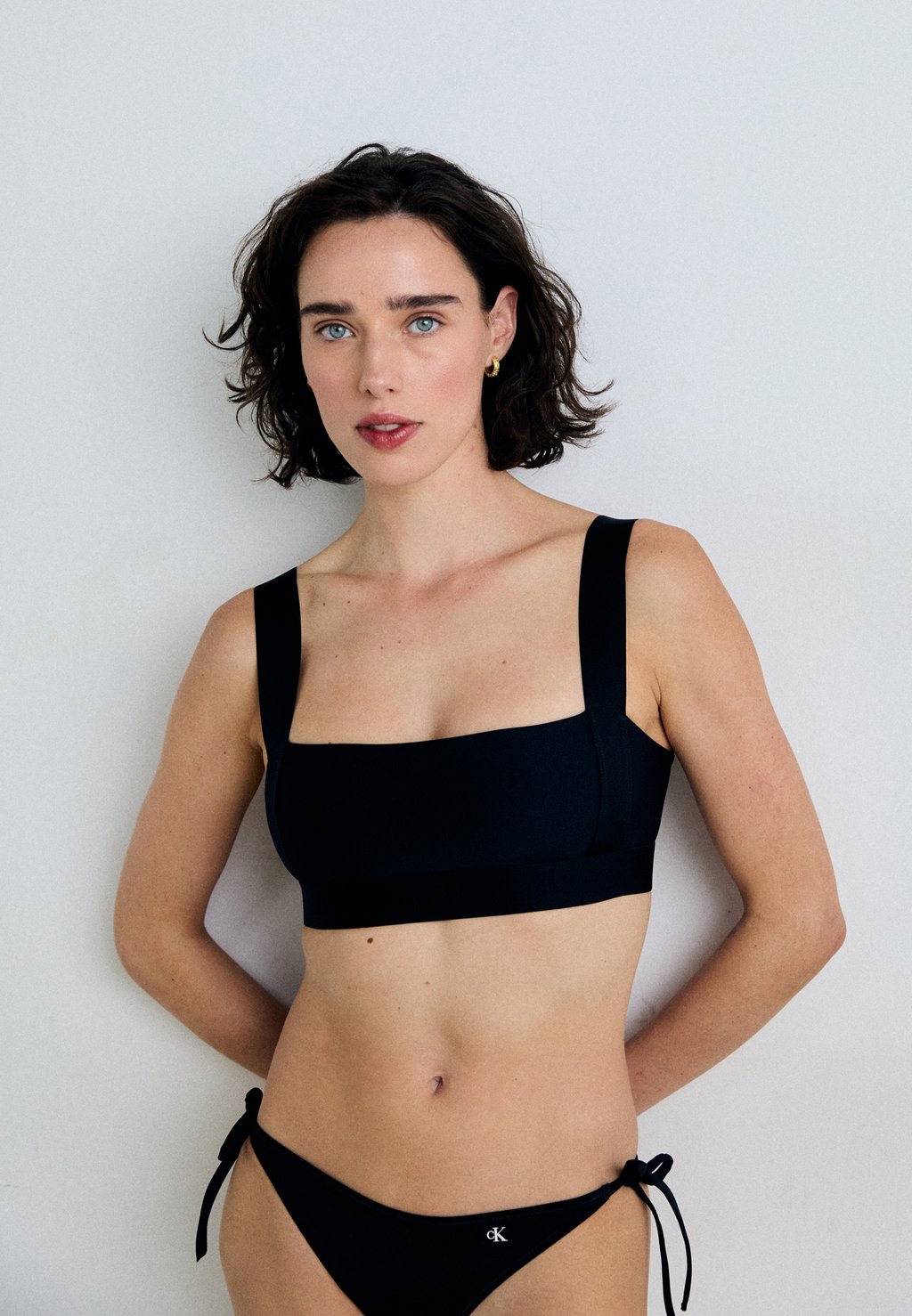 Верх бикини Calvin Klein Swimwear, черный
Верх бикини Calvin Klein Swimwear, черный