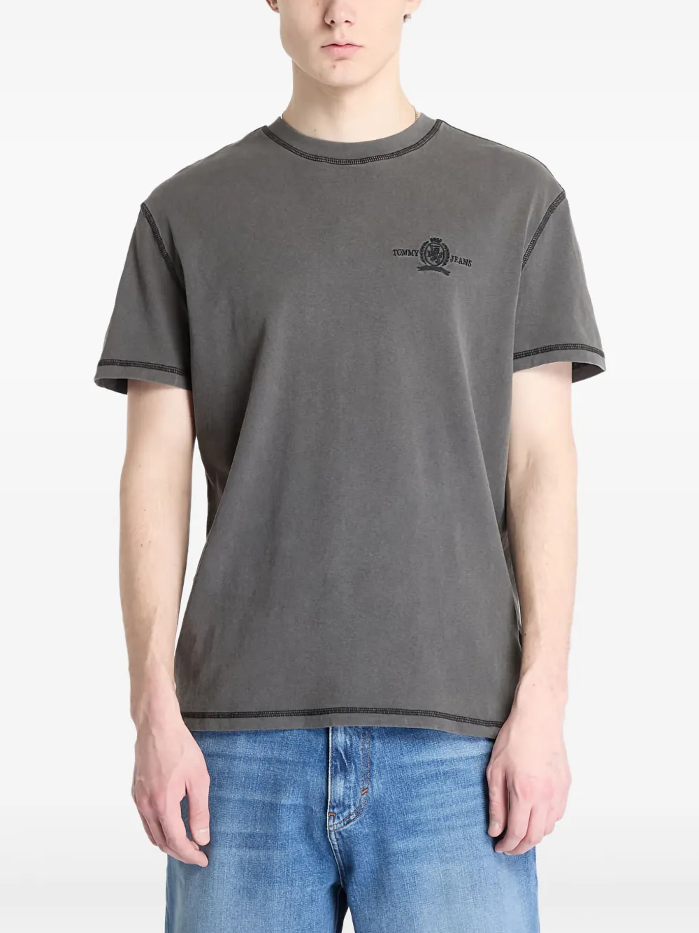 Футболка с вышитым логотипом Tommy Hilfiger, серый
Футболка с вышитым логотипом Tommy Hilfiger, серый