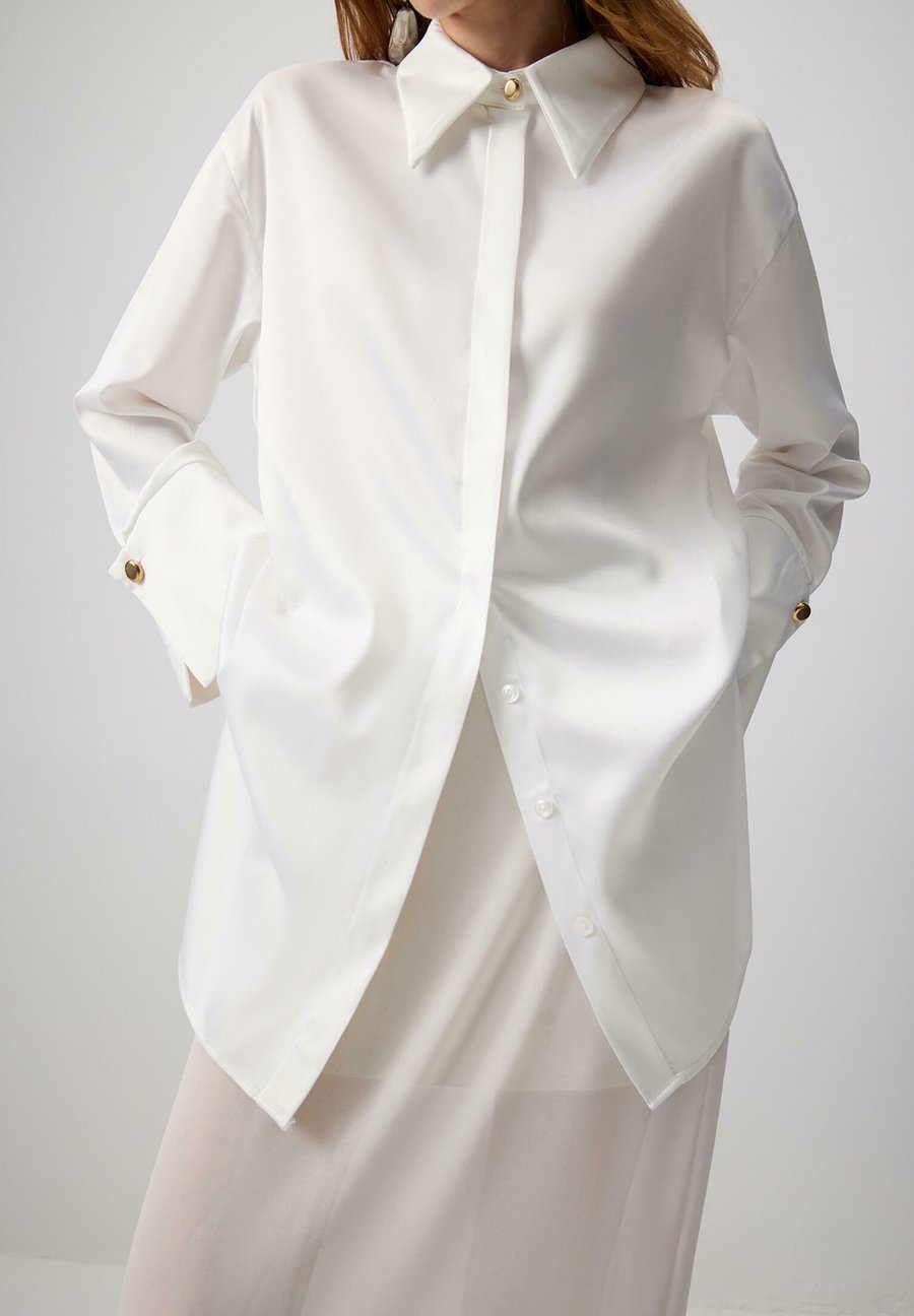 Блуза Touché Privé Button-down blouse, White/White
Блуза Touché Privé Button-down blouse, White/White