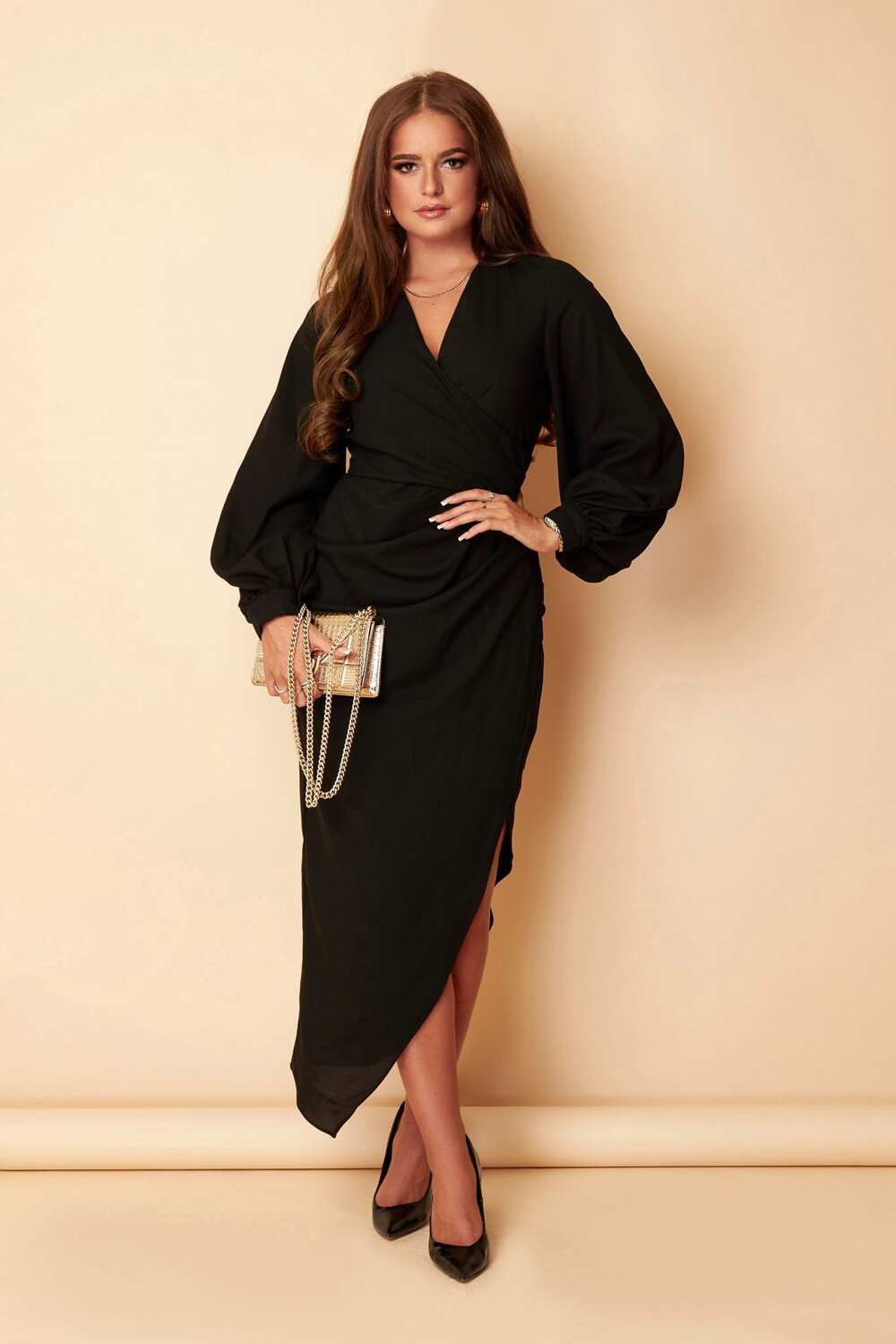 Асимметричное платье Эльзы и длинными рукавами Girl In Mind, черный
Асимметричное платье Эльзы и длинными рукавами Girl In Mind, черный