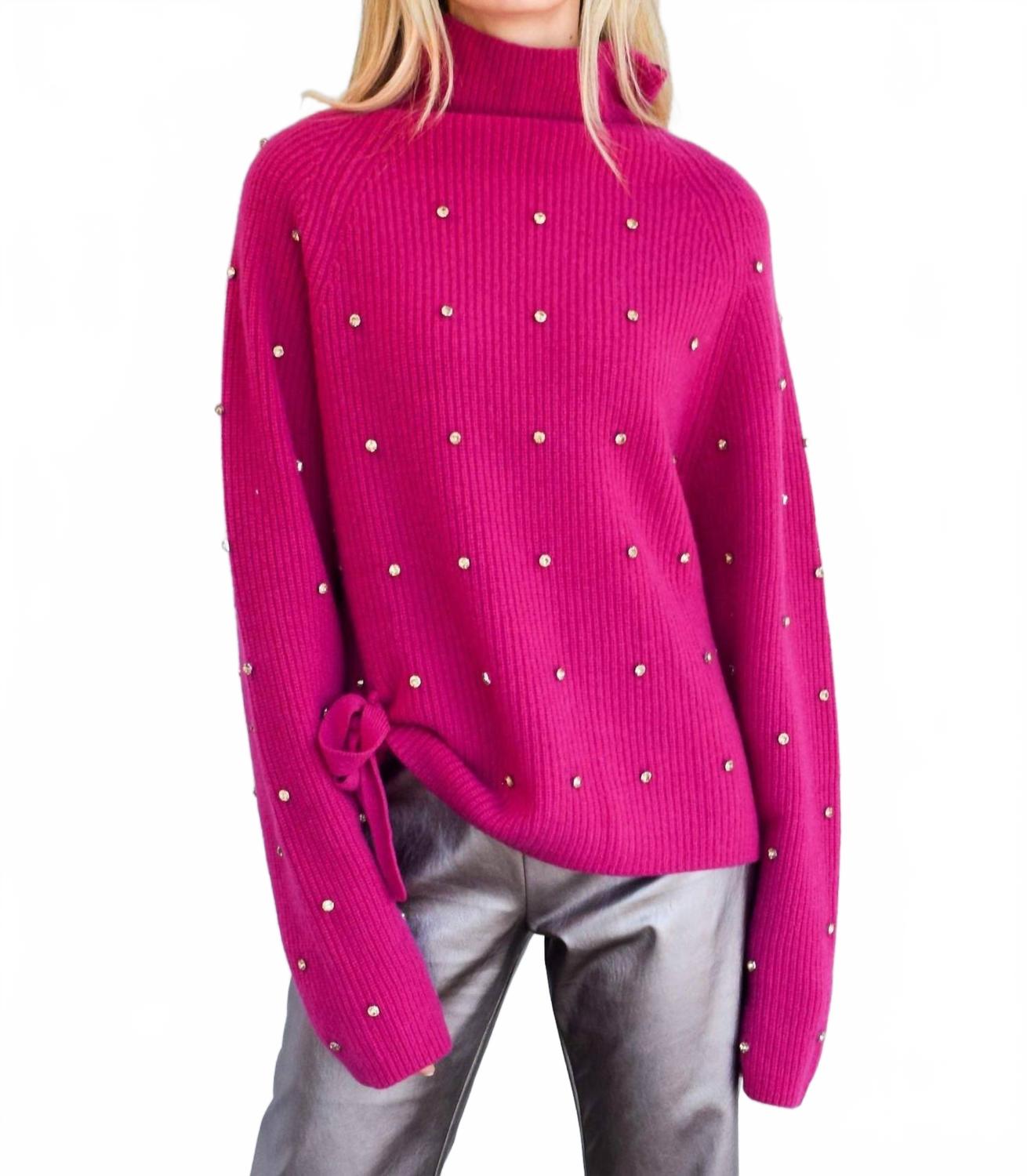 Never a Wallflower Свитер с высоким воротником Seeing Stars, украшенный розовыми стразами
Never a Wallflower Свитер с высоким воротником Seeing Stars, украшенный розовыми стразами