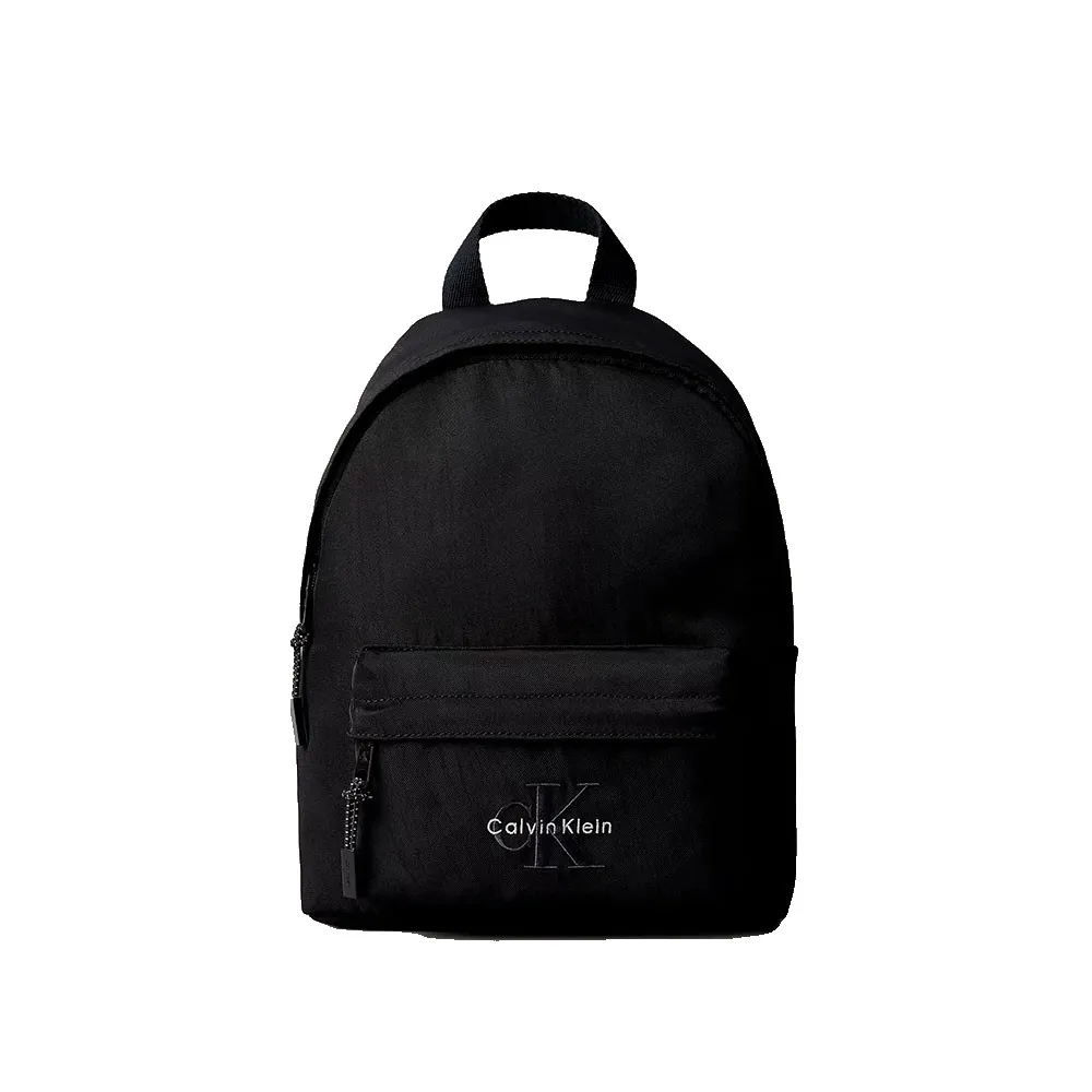 Рюкзак Calvin Klein Bold Small Round, черный
Рюкзак Calvin Klein Bold Small Round, черный